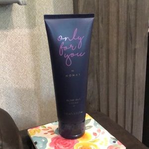 Monat Blow Out Cream new sealed